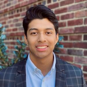 Meet your Posher, Max